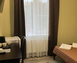 Люкс  трехместный в Дельфин