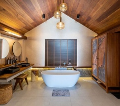 Вилла с бассейном Comfort рядом с пляжем в Irene Pool Villa Resort, Koh Lipe