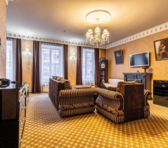 Семейный люкс в Ani hotel