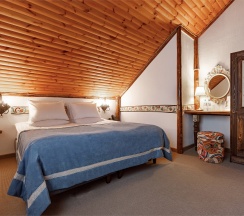 Боярский дом (цена за 8 гостей, включена русская баня 2 часа) в Горячие ключи