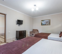 Апартаменты № 4 в Золотой берег