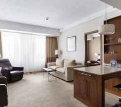 3-комнатные апартаменты люкс в Staybridge Suites