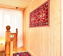 Двухэтажный дом с кухней в Hayat Haus