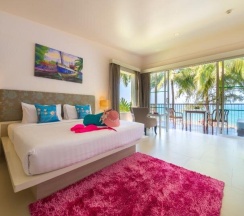Номер Standard с видом на море в The Briza Beach Resort Khaolak