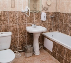 2-комнатный номер люкс с 2 двуспальными кроватями в Месягутово