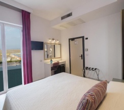 Двухместный номер Sea View 2 отдельные кровати в Hotel Levante