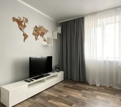 Апартаменты с 3 комнатами в Две Подушки