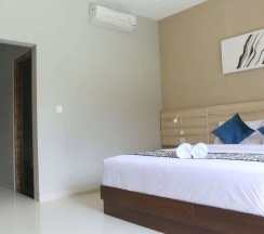 Двухместный номер Superior двуспальная кровать в Rusty Seminyak