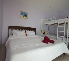 Двухместный номер Standard двуспальная кровать в Enrico Hostel Patong
