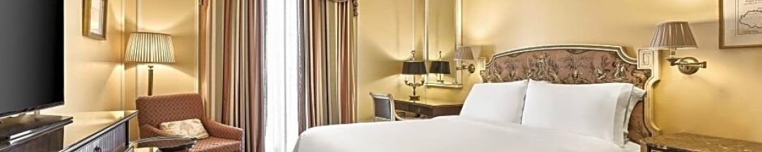 Двухместный люкс Acropolis View Grand c 1 комнатой двуспальная кровать в Hotel Grande Bretagne, a Luxury Collection Hotel, Athens