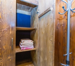 Коттедж Superior с красивым видом из окна в Раш