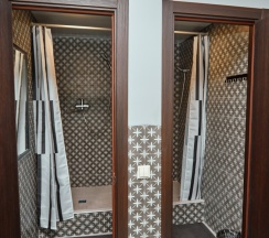 Место в 4-местном женском номере с двухъярусной кроватью в Кампус