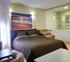 Комната улучшенная с двуспальной кроватью (Вид на море) Sea View Superior by Vvo в Sea view apartments