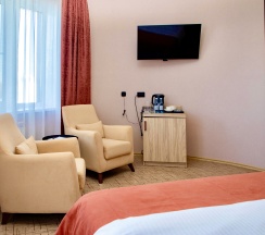 Делюкс с балконом и видом на море в Ассоль