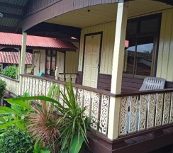 Бунгало с видом на море в Starlight Haad Rin Resort