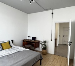 Апартаменты Comfort с 3 комнатами с видом на город в Апартаменты WHITE APARTMENT рядом с центром