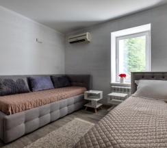 Апартаменты в Папа и море