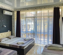 Четырёхместный номер "Комфорт" в Krystall