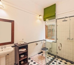 Двухместный номер Deluxe двуспальная кровать в Jetwing Warwick Gardens, A Luxury Reserve