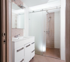 Коттедж с балконом в Гостевой дом