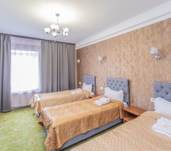 Трехместный номер в Ланселот
