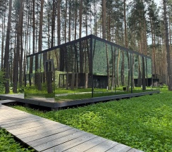 Зеркальный дом plus в Pinewood resort&SPA