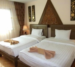 Люкс с балконом в The Red Balcony Inn