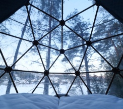 Шале с красивым видом из окна в Брусника