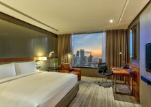 Двухместный номер Executive двуспальная кровать в Hilton Sukhumvit Bangkok