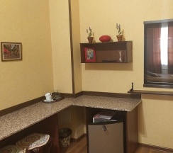 Стандарт с 1 двуспальной кроватью № 5 (1 этаж), №3,4 (2 этаж) в Тольянка