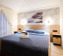 Двухместный номер КОМФОРТ с большой двуспальной кроватью или двумя односпальными кроватями в Морской