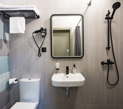 Номер Делюкс семейный в Gallery Inn
