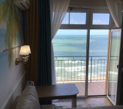 Двухместный номер Comfort с балконом с видом на море в Прибой 05