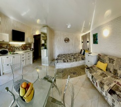 (32)Студия с балконом в Loft