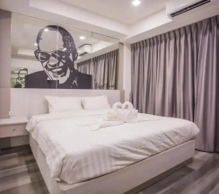 Двухместный номер Deluxe двуспальная кровать в Frankie's Inn