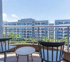 Двухместный номер Deluxe с балконом двуспальная кровать в Heeton Concept Hotel Pattaya by Compass Hospitality