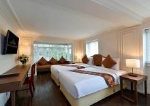 Номер Deluxe в Siam Champs Elyseesi Unique Hotel