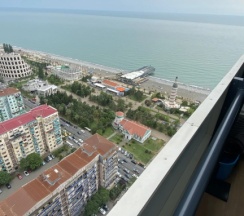 Трёхместная студия с балконом и с видом на море в Апарт-отель MyGeorgia LLC Orbi City