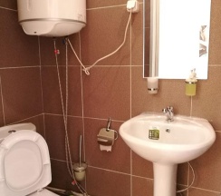 1-комнатный номер студия с 1 двуспальной кроватью в Забота