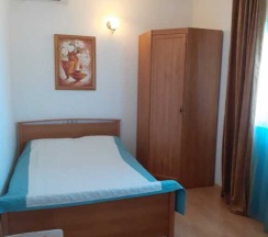 Двухместный номер Standard с балконом и с красивым видом из окна двуспальная кровать в Александра