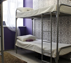 Кровать в общем номере (женский номер) (общая ванная комната) в Head Hostel