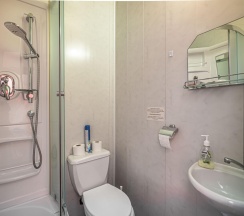 4-местный 2-комнатный номер стандарт (мансарда) в Изумруд