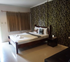 Двухместный номер Deluxe двуспальная кровать в The Park Nangrong Resort