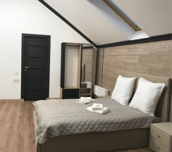 Семейные апартаменты в Maziiz hotel на Советском
