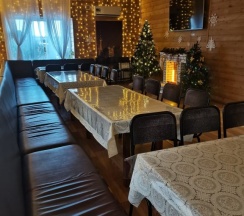 Коттедж с 5 комнатами с балконом и с красивым видом из окна в Удачный