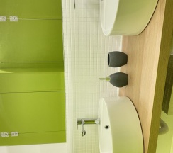 Место в  общем шестиместном номере в City Centre Hostel