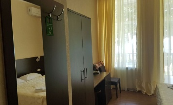 Двухместный номер Standard с балконом и с видом на город двуспальная кровать в Лазурный берег