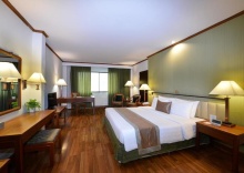 Двухместный номер Deluxe двуспальная кровать в Arawana Regency Park Sukhumvit