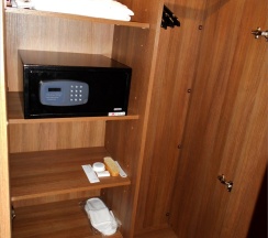 Бизнес с двуспальной кроватью KING SIZE в Raymond