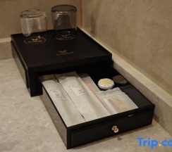 Номер Deluxe в Changxing Vienna International Hotel